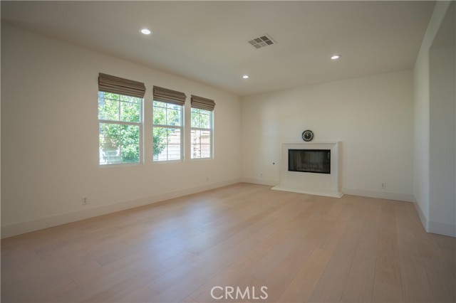 8656 Harvest Place, Rancho Cucamonga CA: https://media.crmls.org/medias/c7052468-003b-4c5a-b728-525e94fbc918.jpg