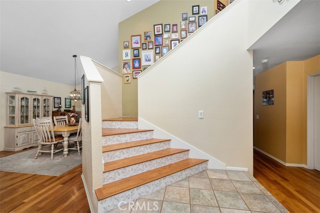 Detail Gallery Image 3 of 21 For 40230 Holden Cir, Temecula,  CA 92591 - 4 Beds | 3 Baths