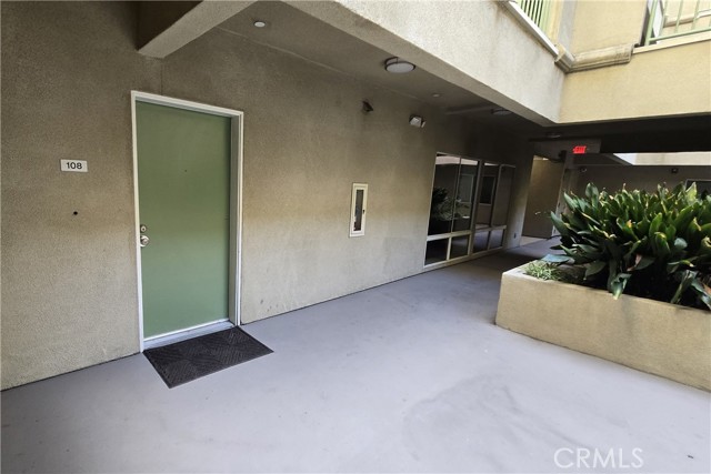 Detail Gallery Image 21 of 24 For 7551 Jordan #108,  Canoga Park,  CA 91303 - 3 Beds | 2/1 Baths