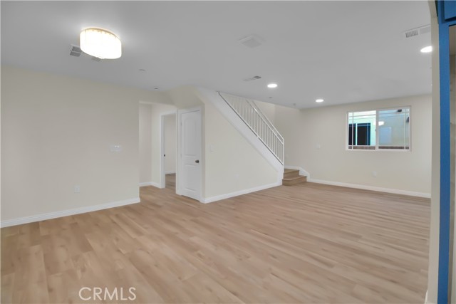 Detail Gallery Image 4 of 16 For 817 W G St, Wilmington,  CA 90744 - 4 Beds | 4 Baths