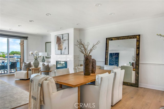 621 Lido Park Drive, Newport Beach CA: https://media.crmls.org/medias/c706ad47-1af1-456e-be28-4076862db13d.jpg