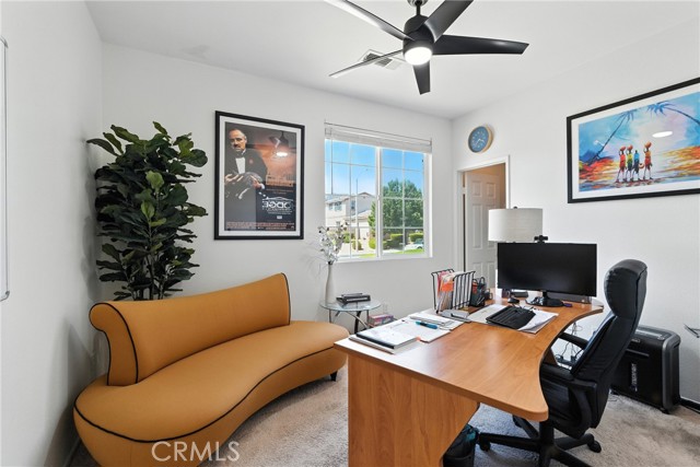 7043 W Avenue L5, Lancaster CA: https://media.crmls.org/medias/c706afe5-29b5-4484-86a9-4b333f518fe8.jpg