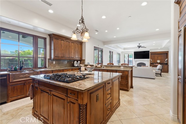 Detail Gallery Image 27 of 72 For 3939 W Robinwood, Visalia,  CA 93291 - 5 Beds | 4/1 Baths