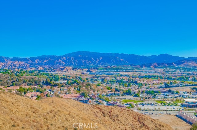 Detail Gallery Image 72 of 75 For 18556 Olympian Ct, Canyon Country,  CA 91351 - 3 Beds | 2/1 Baths