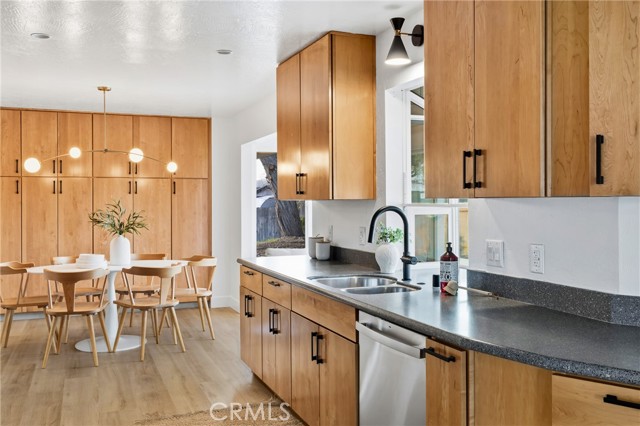 Detail Gallery Image 13 of 34 For 1006 Eagle Ct, Paso Robles,  CA 93446 - 3 Beds | 2 Baths