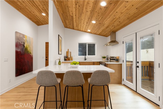Detail Gallery Image 12 of 22 For 53045 Rockmere Dr, Idyllwild,  CA 92549 - 3 Beds | 3 Baths