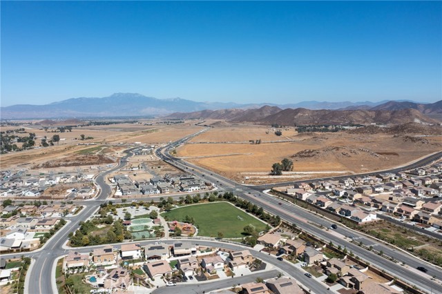 Detail Gallery Image 25 of 31 For 29316 Redheart Ct., Winchester,  CA 92596 - 3 Beds | 2 Baths