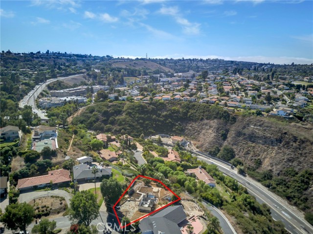 Detail Gallery Image 6 of 16 For 27691 Eastvale Rd, Palos Verdes Peninsula,  CA 90274 - 4 Beds | 4 Baths