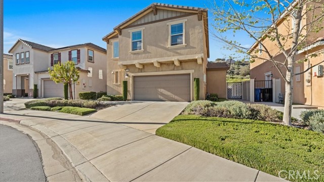 Detail Gallery Image 2 of 40 For 17114 Gray Pine Pl, San Bernardino,  CA 92407 - 3 Beds | 2/1 Baths