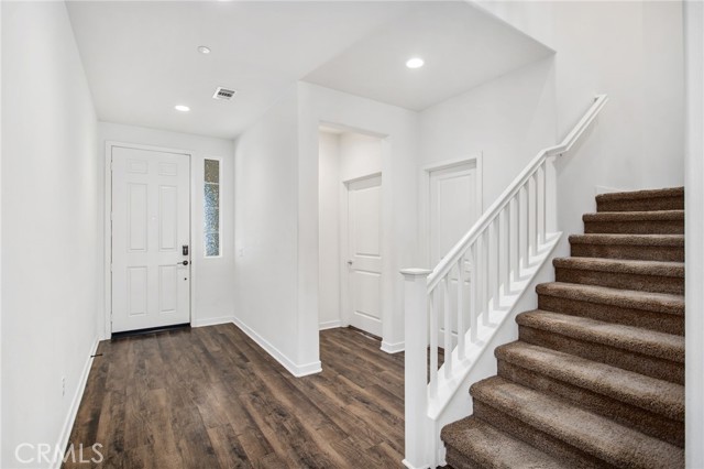 Image 7 of 55 For 30985 Foxhollow Drive