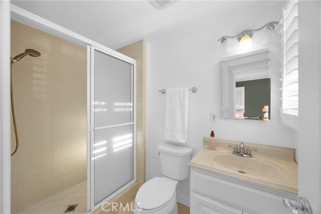 11772 Pine Street, Los Alamitos CA: https://media.crmls.org/medias/c70b1d9d-af0e-4063-b8b1-277f946dbd48.jpg