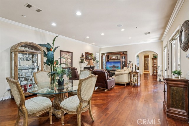 21254 Lorca Circle, Huntington Beach CA: https://media.crmls.org/medias/c70b4c71-e67f-401f-95db-40f2af18438e.jpg