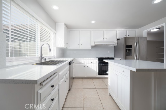 Detail Gallery Image 12 of 49 For 4192 Larwin, Cypress,  CA 90630 - 3 Beds | 1/1 Baths