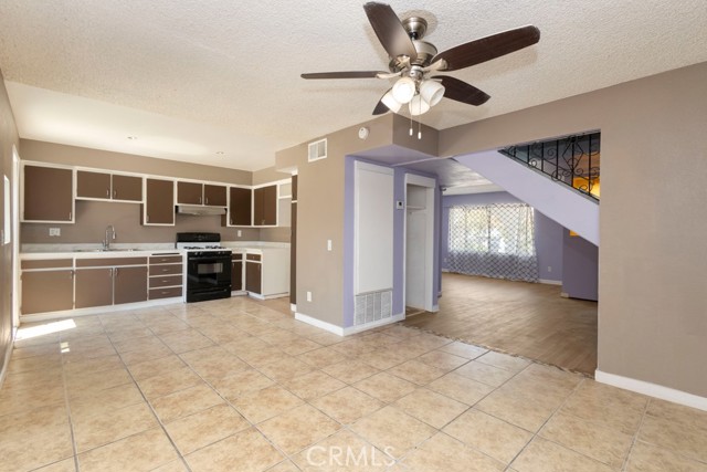 Detail Gallery Image 24 of 56 For 25515 26th St, San Bernardino,  CA 92404 - 4 Beds | 1/1 Baths