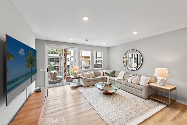 845 S Grable Circle, Orange CA: https://media.crmls.org/medias/c70cf19a-28e4-47cf-8939-479d243bb0ac.jpg