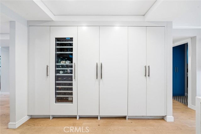 Detail Gallery Image 17 of 47 For 220 Detroit Ave, Huntington Beach,  CA 92648 - 3 Beds | 2/1 Baths