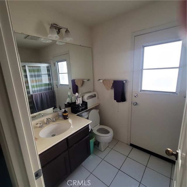 1731 Oneida Place photo 5