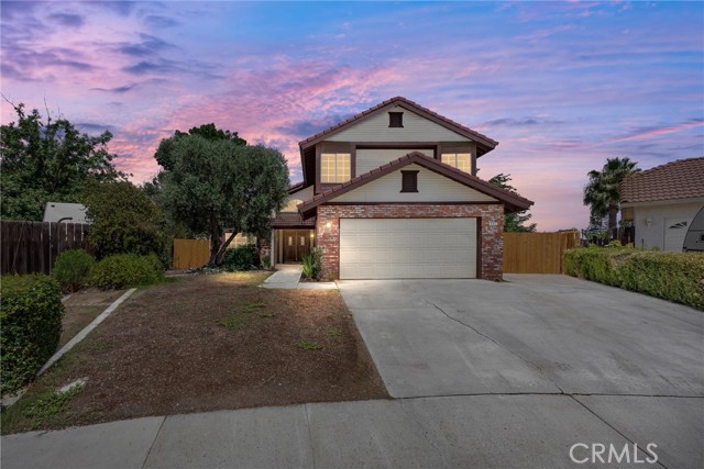 Detail Gallery Image 3 of 39 For 601 Las Arenas Ct, Bakersfield,  CA 93314 - 3 Beds | 2/1 Baths