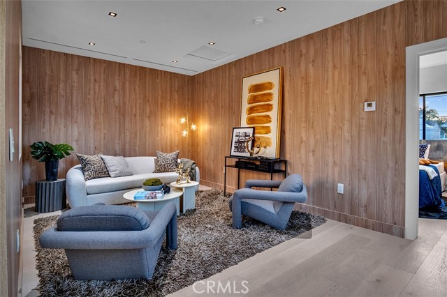 Detail Gallery Image 32 of 68 For 505 17th St, Huntington Beach,  CA 92648 - 3 Beds | 2/1 Baths