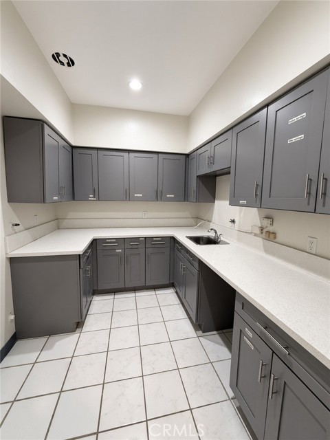  Commercial for Sale in Ontario, California