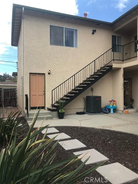 3222 Newton Street, Torrance CA: https://media.crmls.org/medias/c70ed4d2-c020-4c16-bd27-3fc947bb4125.jpg