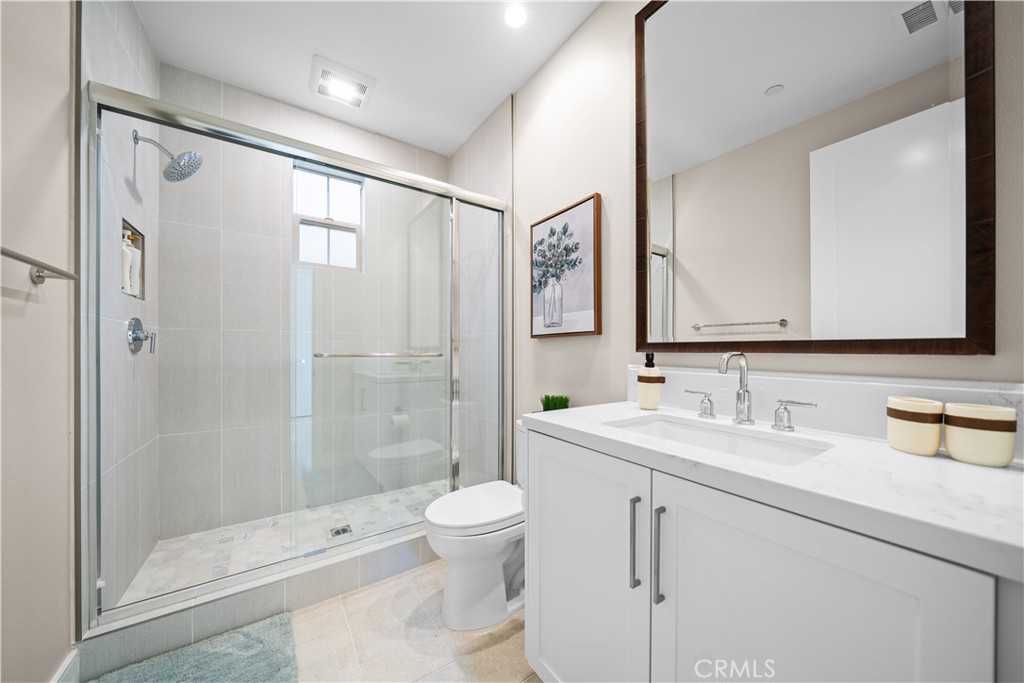 C70fbaf3 0cf3 4d3c B0e3 18562b00c6b3