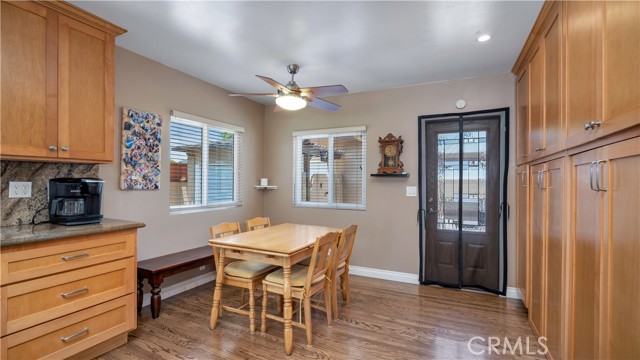 5215 E Monlaco Road, Long Beach CA: https://media.crmls.org/medias/c71045bc-819f-490a-9f0e-83278d8c8d01.jpg