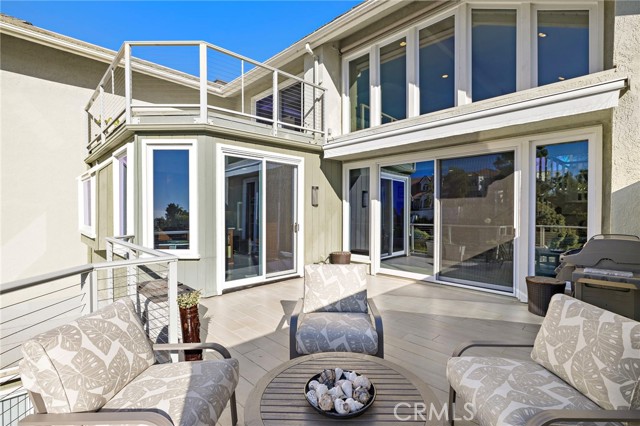 Detail Gallery Image 15 of 51 For 25 Lucerne St, Newport Beach,  CA 92660 - 3 Beds | 2/1 Baths