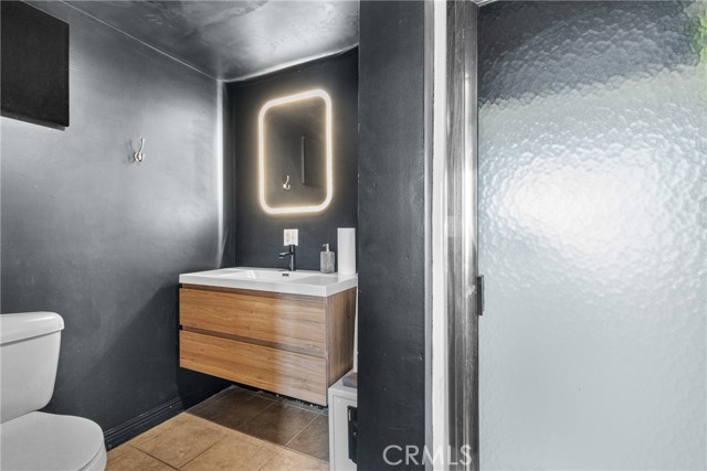 2067 Mayview Drive, Los Angeles CA: https://media.crmls.org/medias/c710910f-c602-48ef-ba9a-0457a6fe45ef.jpg