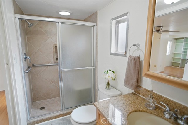 Detail Gallery Image 6 of 12 For 18204 Soledad Canyon Rd #56,  Canyon Country,  CA 91387 - 1 Beds | 1 Baths