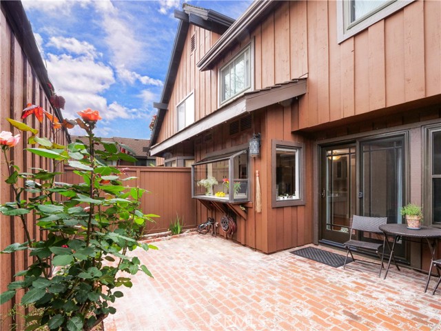 1503 Westmont Drive, San Pedro CA: https://media.crmls.org/medias/c7132bbc-87c3-4345-a07d-f09baffe7630.jpg