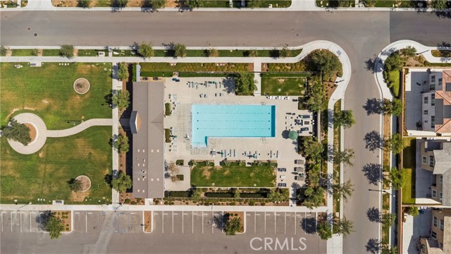 2777 E Bordeaux Drive, Ontario CA: https://media.crmls.org/medias/c71336e7-69c0-42d6-9733-47dda4b3a653.jpg