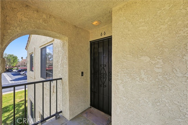 Detail Gallery Image 5 of 38 For 2554 Olive Dr #66,  Palmdale,  CA 93550 - 2 Beds | 2 Baths