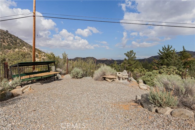 Detail Gallery Image 36 of 45 For 1870 Oak Springs Valley Rd, Wrightwood,  CA 92397 - 2 Beds | 2 Baths