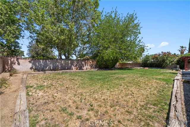 42835 Cinema Avenue, Lancaster CA: https://media.crmls.org/medias/c714b1e9-f7f6-42fd-ad3a-c3c41cafa84a.jpg