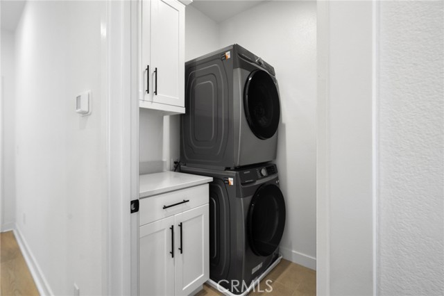 Detail Gallery Image 23 of 29 For 10319 Triple Crown Ln, Cypress,  CA 90720 - 4 Beds | 3/1 Baths