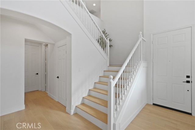 Detail Gallery Image 17 of 74 For 35987 Corte Renata, Murrieta,  CA 92562 - 5 Beds | 4 Baths