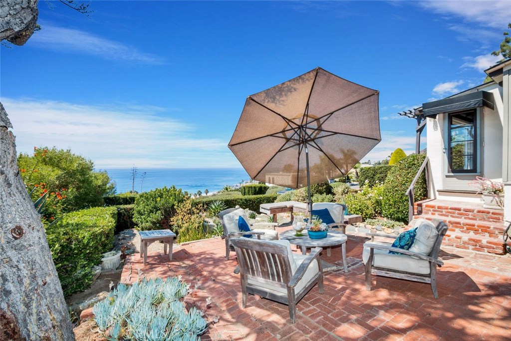 31112 Monterey Street Laguna Beach CA 92651