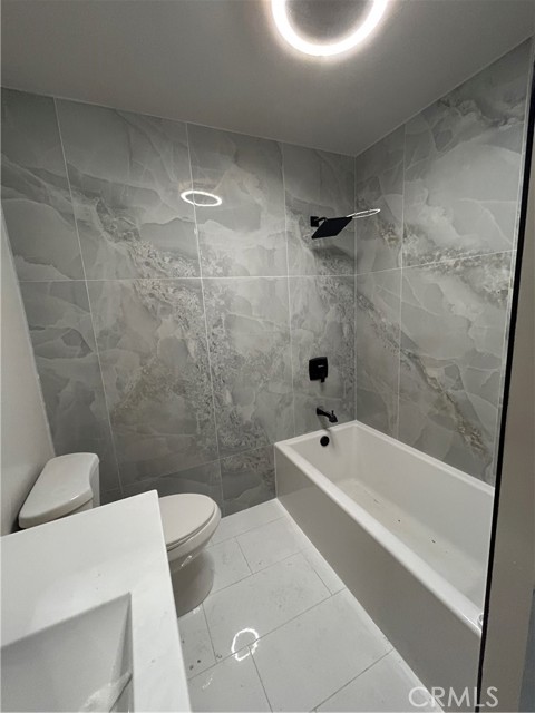 Detail Gallery Image 12 of 24 For 3375 Baltic Ave, Long Beach,  CA 90810 - 4 Beds | 2 Baths