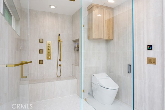 Detail Gallery Image 13 of 40 For 18826 Winnwood, Santa Ana,  CA 92705 - 3 Beds | 2 Baths