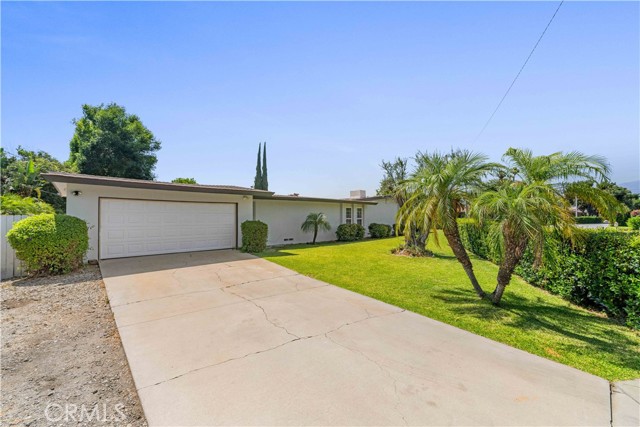 448 E Sandra Avenue, Arcadia CA: https://media.crmls.org/medias/c717890c-5c92-43f0-b569-4dd1a44c9596.jpg