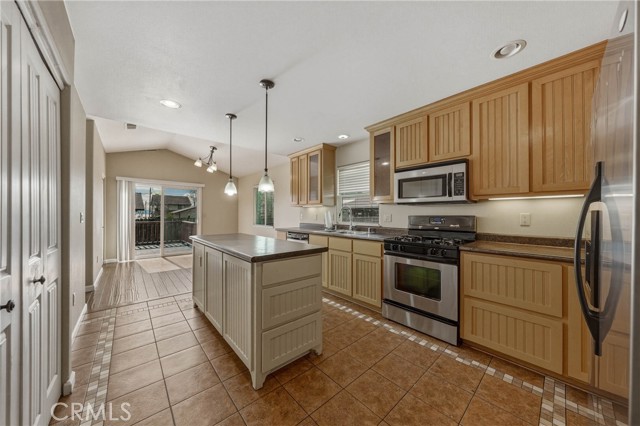 Detail Gallery Image 7 of 40 For 3483 Beach St. St, Nice,  CA 95464 - 3 Beds | 2 Baths