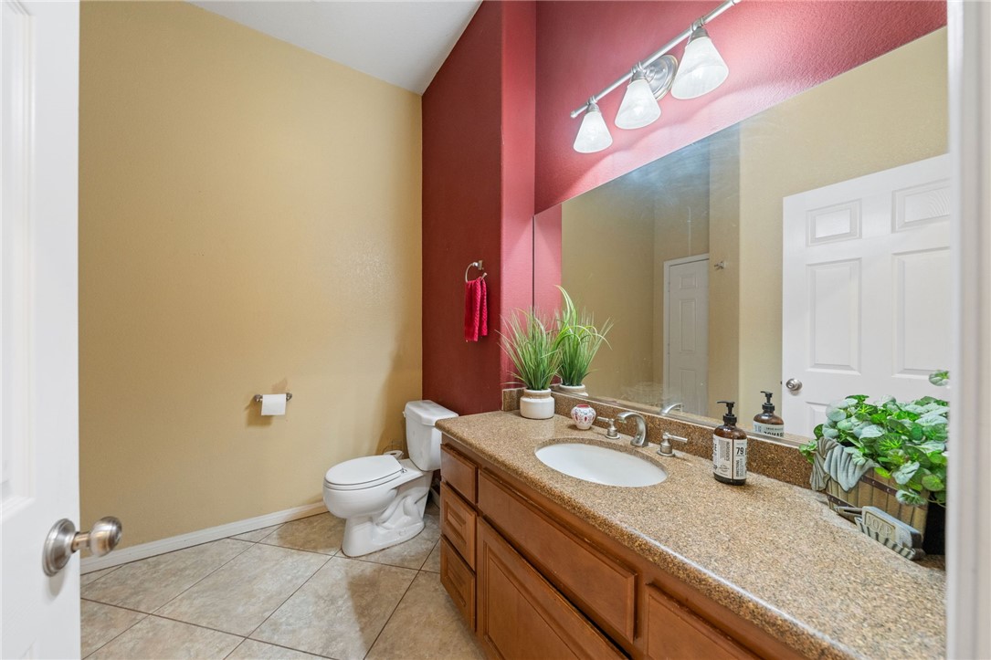 Detail Gallery Image 31 of 48 For 1170 N Palm Ave, Hemet,  CA 92543 - 4 Beds | 3/1 Baths