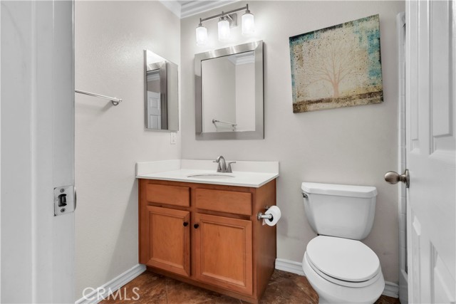 Image 15 of 46 For 14549 Becker Drive