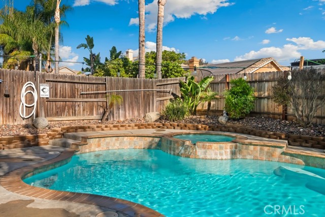 Detail Gallery Image 22 of 27 For 25374 Ridgemoor Rd, Menifee,  CA 92586 - 5 Beds | 3 Baths