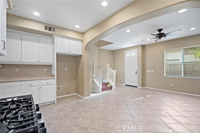 Detail Gallery Image 10 of 42 For 18 Moonstone, Irvine,  CA 92602 - 3 Beds | 2/1 Baths