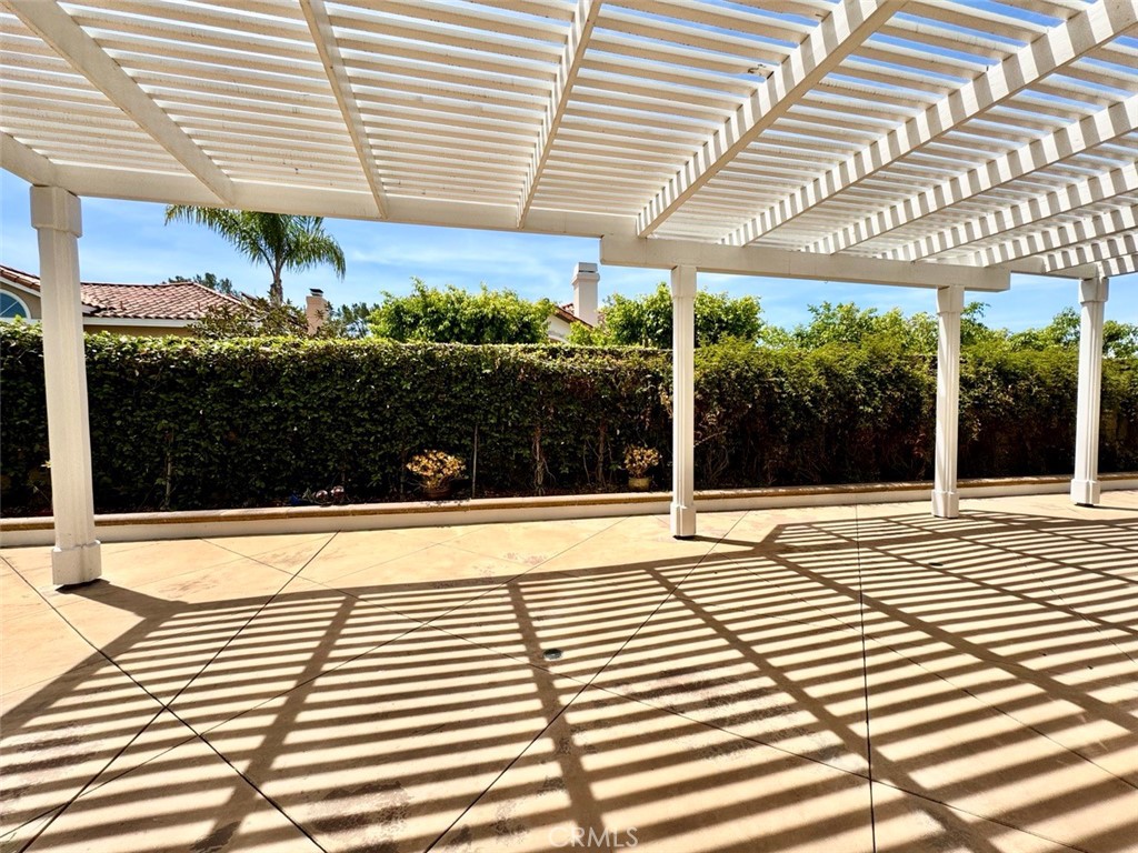 https://media.crmls.org/medias/c71914ff-ed95-499c-8d5c-1d07ab9ab678.jpg?preset=X-Large