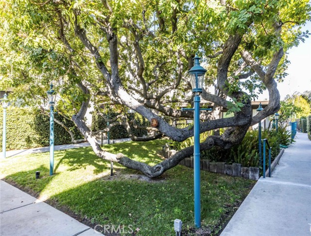 Detail Gallery Image 24 of 26 For 4218 Troost #15,  Studio City,  CA 91604 - 3 Beds | 3 Baths