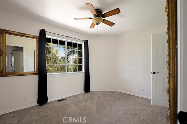 26350 Spyglass Drive, Lake Arrowhead CA: https://media.crmls.org/medias/c71a9cb0-9d9f-42e4-9312-4e431037bcac.jpg