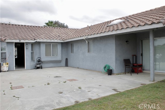 Detail Gallery Image 2 of 19 For 13740 Searson Dr, Moreno Valley,  CA 92553 - 3 Beds | 2 Baths
